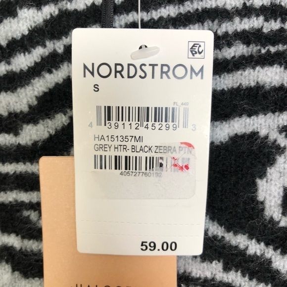 Halogen Swirl Mock Neck Sweater Small in Grey-Black Zebra Print - Picture 7 of 9